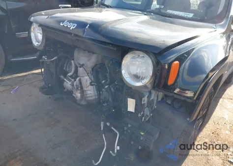 2017 Jeep Renegade Latitude Fwd z USA, uszkodzony, nr VIN ZACCJABB8HPE74492